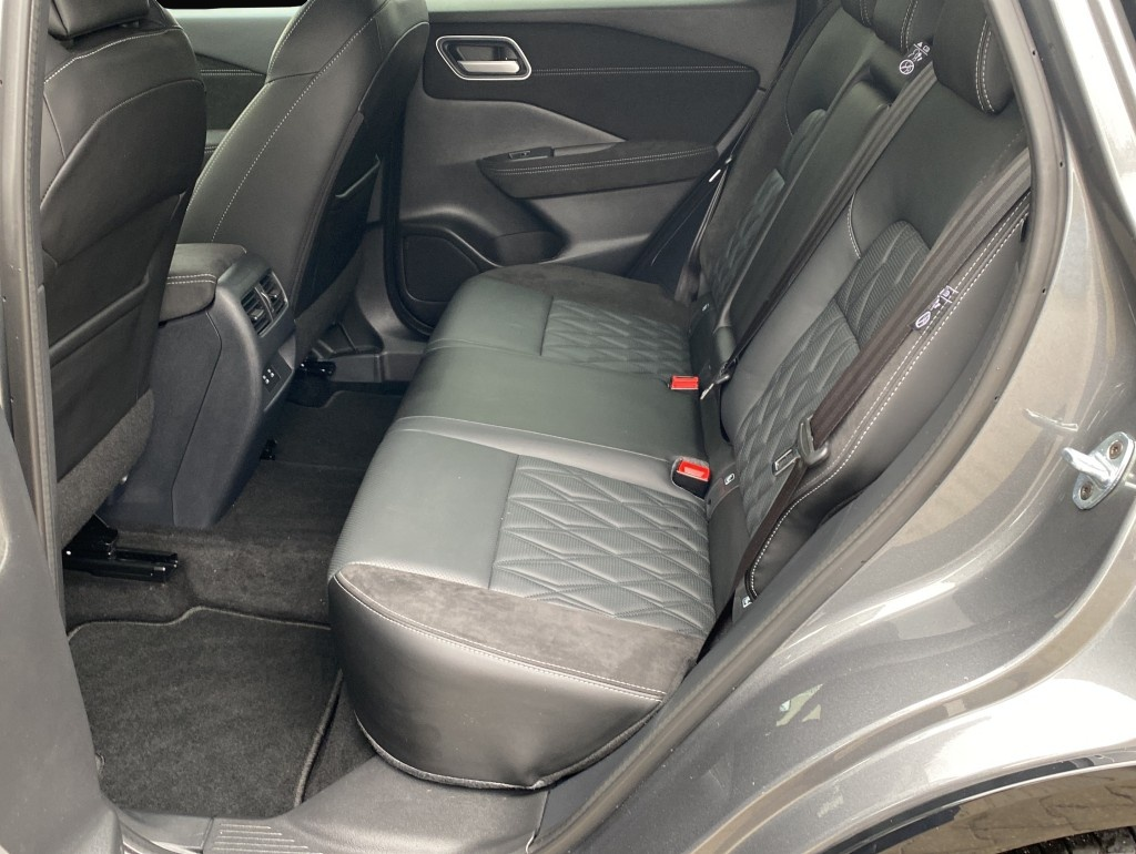 Bild 5 Nissan Qashqai Facelift 1.3 DIG-T Tekna+*BOSE*Pano*
