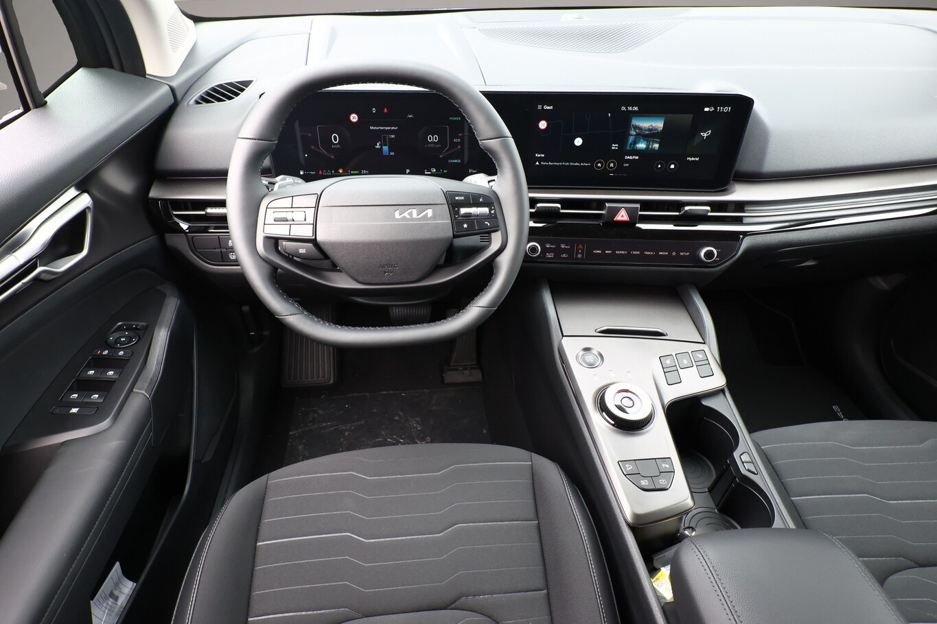 Bild 6 Kia Sportage HEV El.Sitz PrivG LED+ 4xSHZ LM18 Keyl