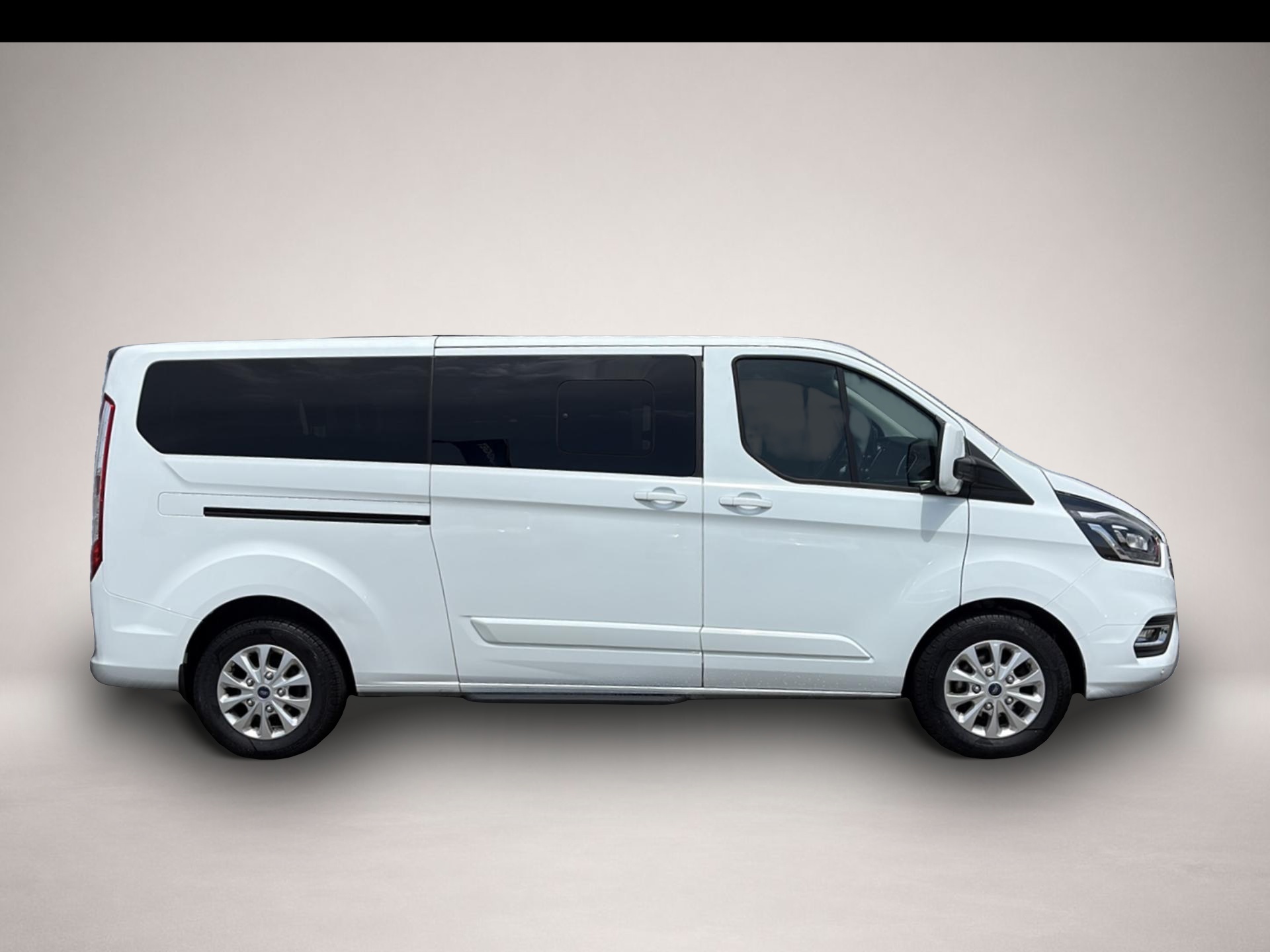Bild 6 Ford Tourneo Custom Titanium L2 Automatik Kamera PDC