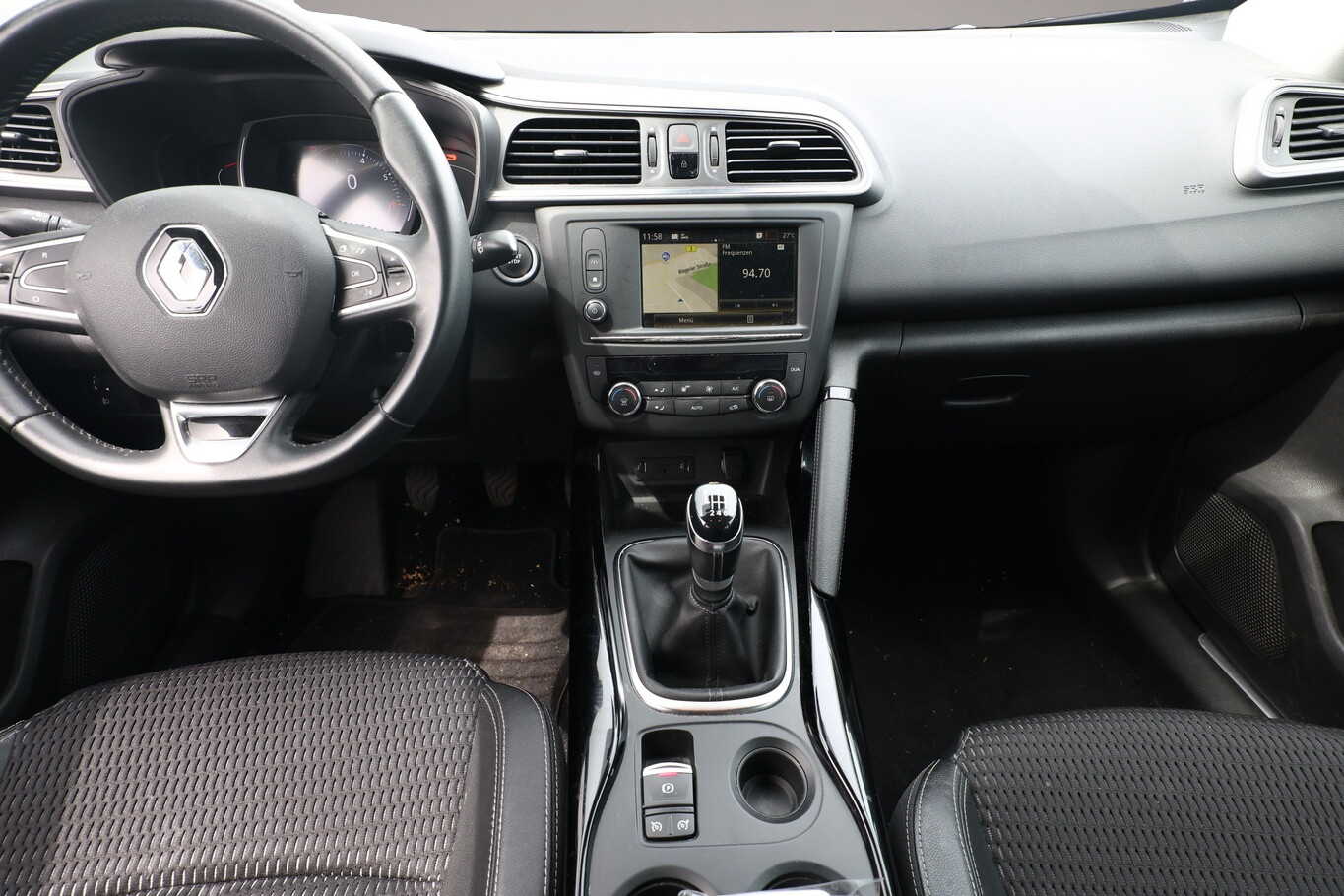 Bild 8 Renault Kadjar 1.2 TCe 130 Limited Nav PDC SHZ Kam Temp