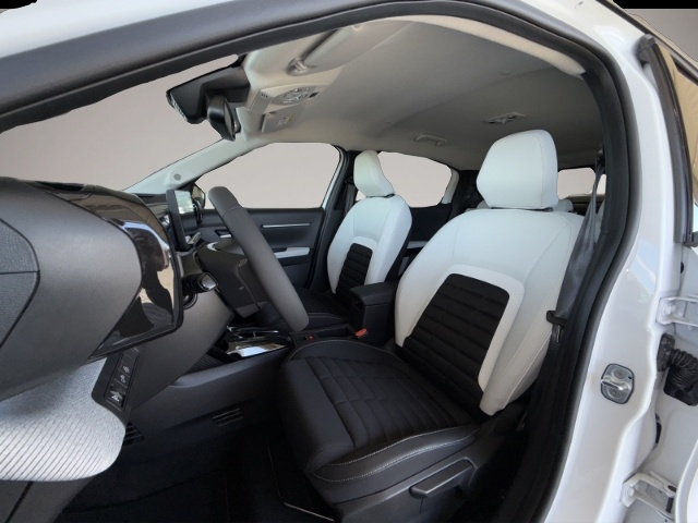 Bild 7 Citroën C3 Aircross Mild-Hybrid 145 MAX Navi LED Totwink