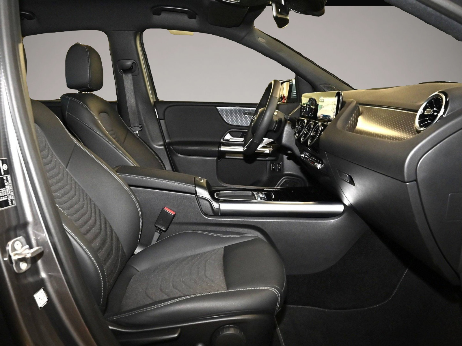 Bild 2 Mercedes-Benz B 250