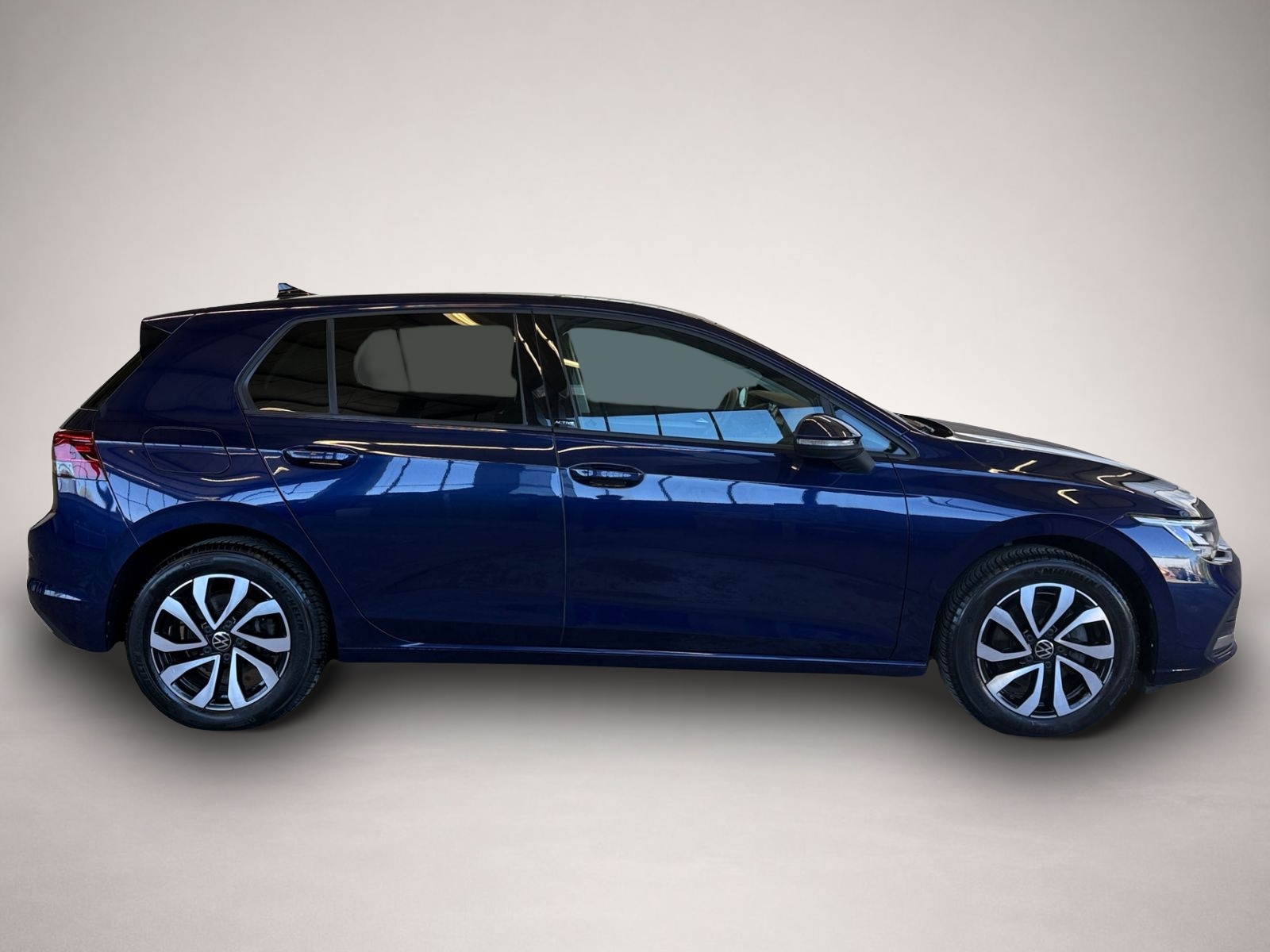Fotografie 6 des Volkswagen Golf VIII 1.5 TSI Active *LED*Navi*Sitzheizung*