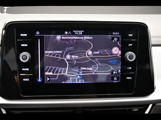 Bild 6 Volkswagen T-Roc 1.0 TSI Life LED/Stand