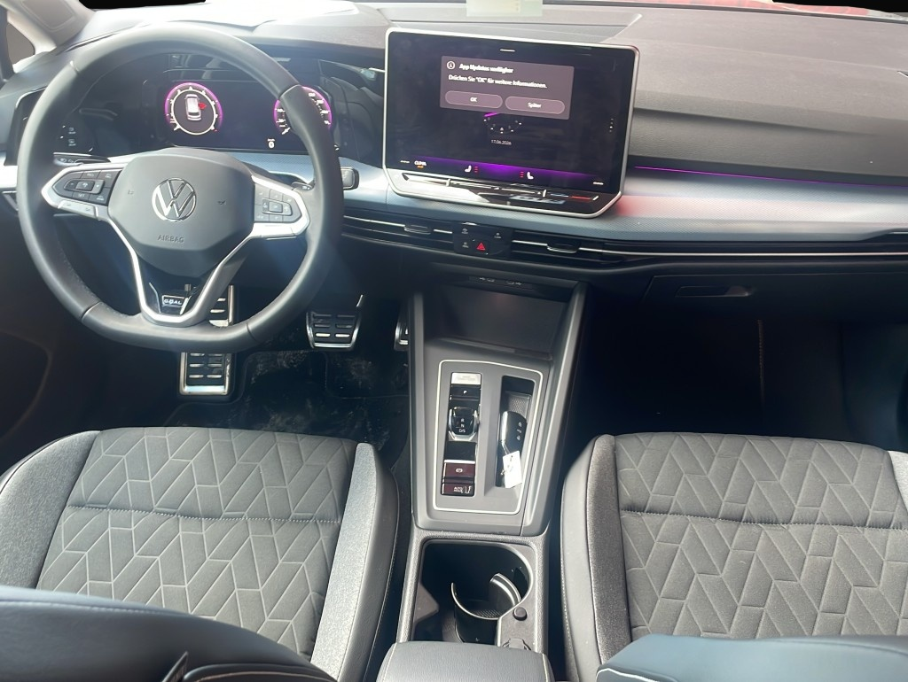Bild 6 Volkswagen Golf 1.5 eTSI DSG mHEV Variant Goal*RearView*DAB
