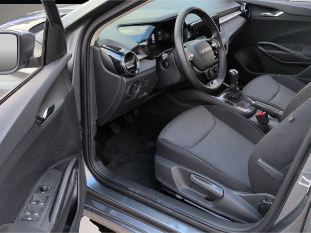 Bild 4 Skoda Fabia Selection 1.0TSI*AHK LED digCockp Temp SHZ