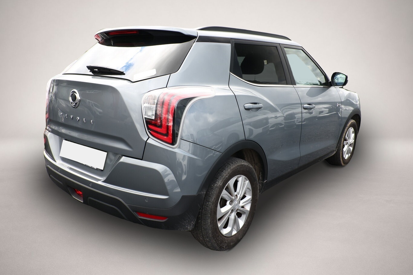 Bild 3 Ssangyong Tivoli 1.5 T-GDI 163 Aut. Onyx Kam SHZ Temp LM16