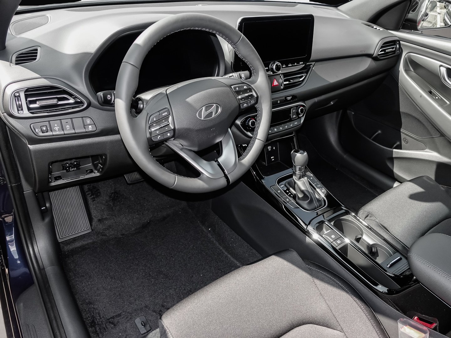 Bild 4 Hyundai i30 Advantage DCT Navi LED Apple CarPlay Android