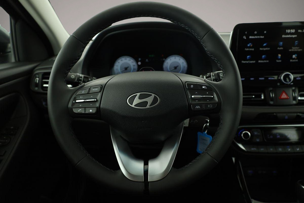 Bild 6 Hyundai i30 Kombi 1.6 T-GDI DCT, Navi, Kamera, Winter, 1