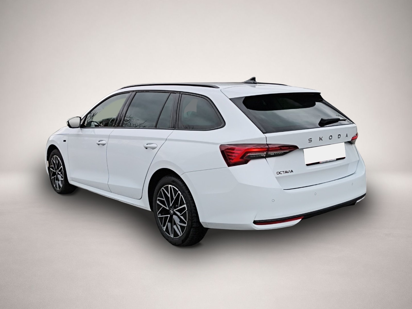 Bild 5 Skoda Octavia Combi 2.0 TDI DSG Tour AHK MATRIX ACC PD