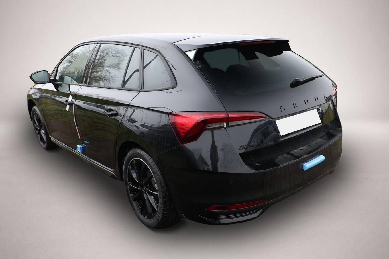 Bild 4 Skoda Scala DSG MonteC Pano Matrix Nav Kessy SHZ Kam