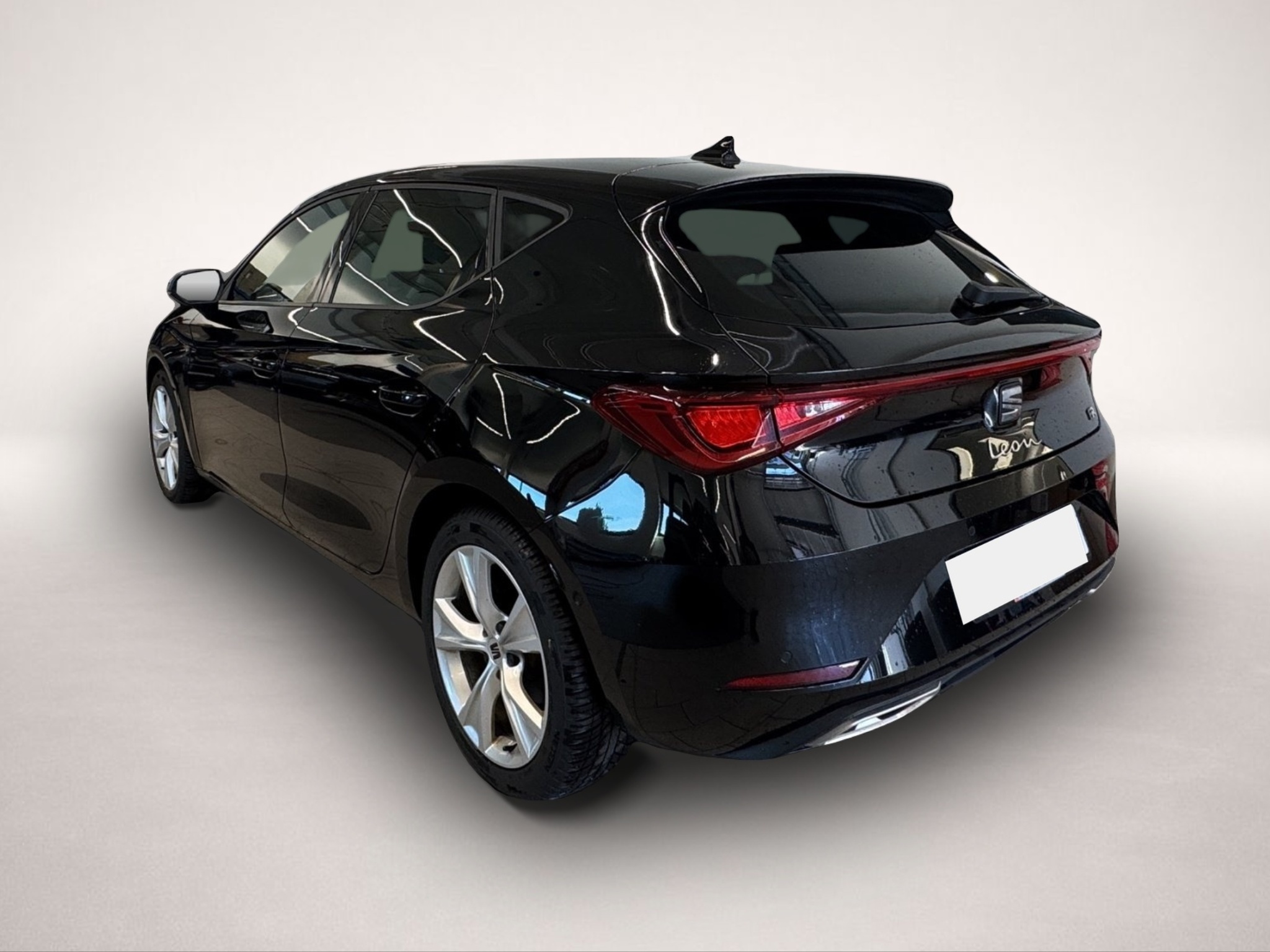 Bild 4 Seat Leon 1.5 eTSI DSG FR ab 196.- EUR mtl. 1000.- An