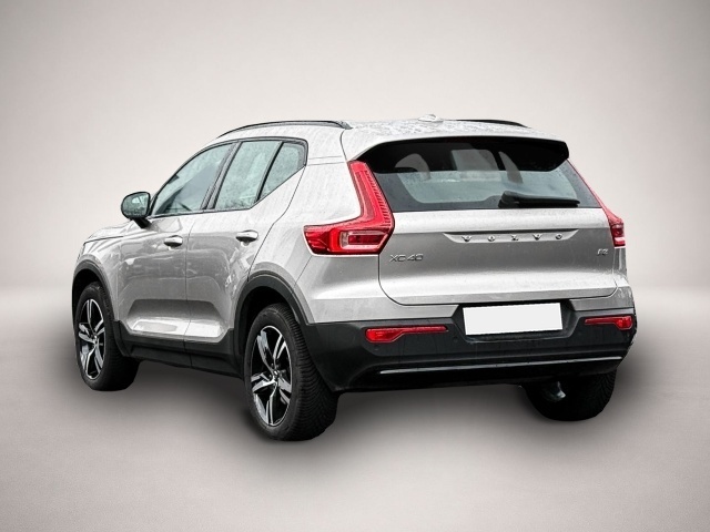 Volvo XC40 XC40 Plus Dark 2WD AHK Digitales Cockpit Memory - Thumbnail 2