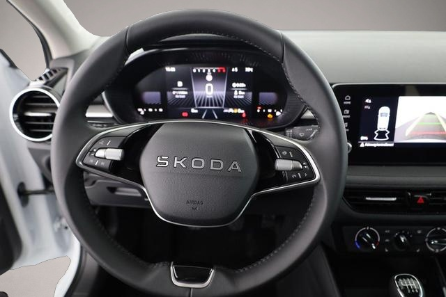 Bild 4 Skoda Fabia Selection Fabia 1.0 TSI 130 Jahre, LED, Kamera,.