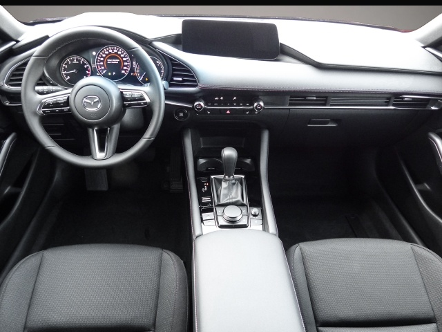 Bild 5 Mazda 3 Homura 2.5L e-SKYACTIV G 140ps 6AT FWD LED ACA