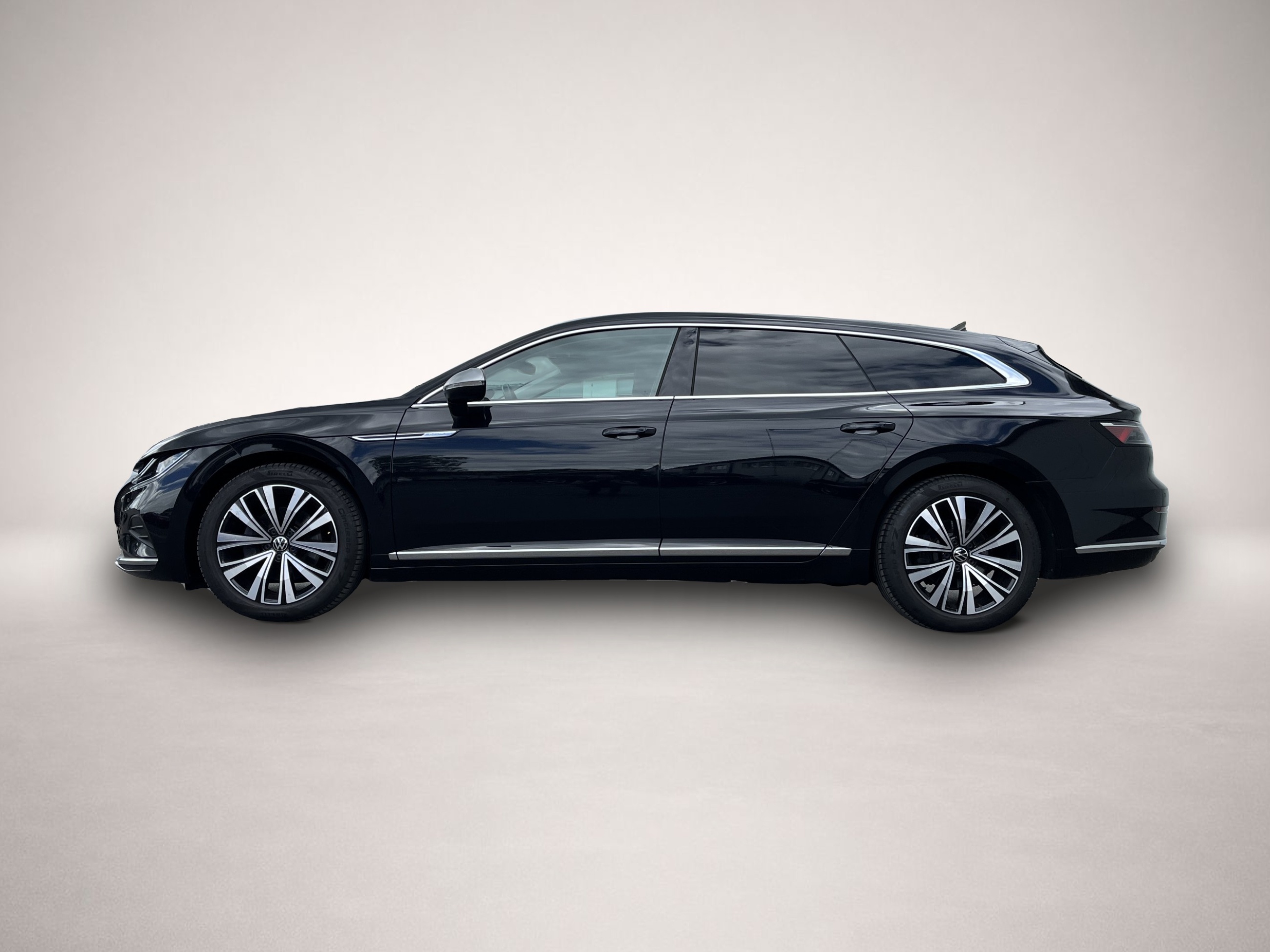 Fotografie 2 des Volkswagen Arteon Shooting Brake 2.0 TDI DSG 4Motion Elegan