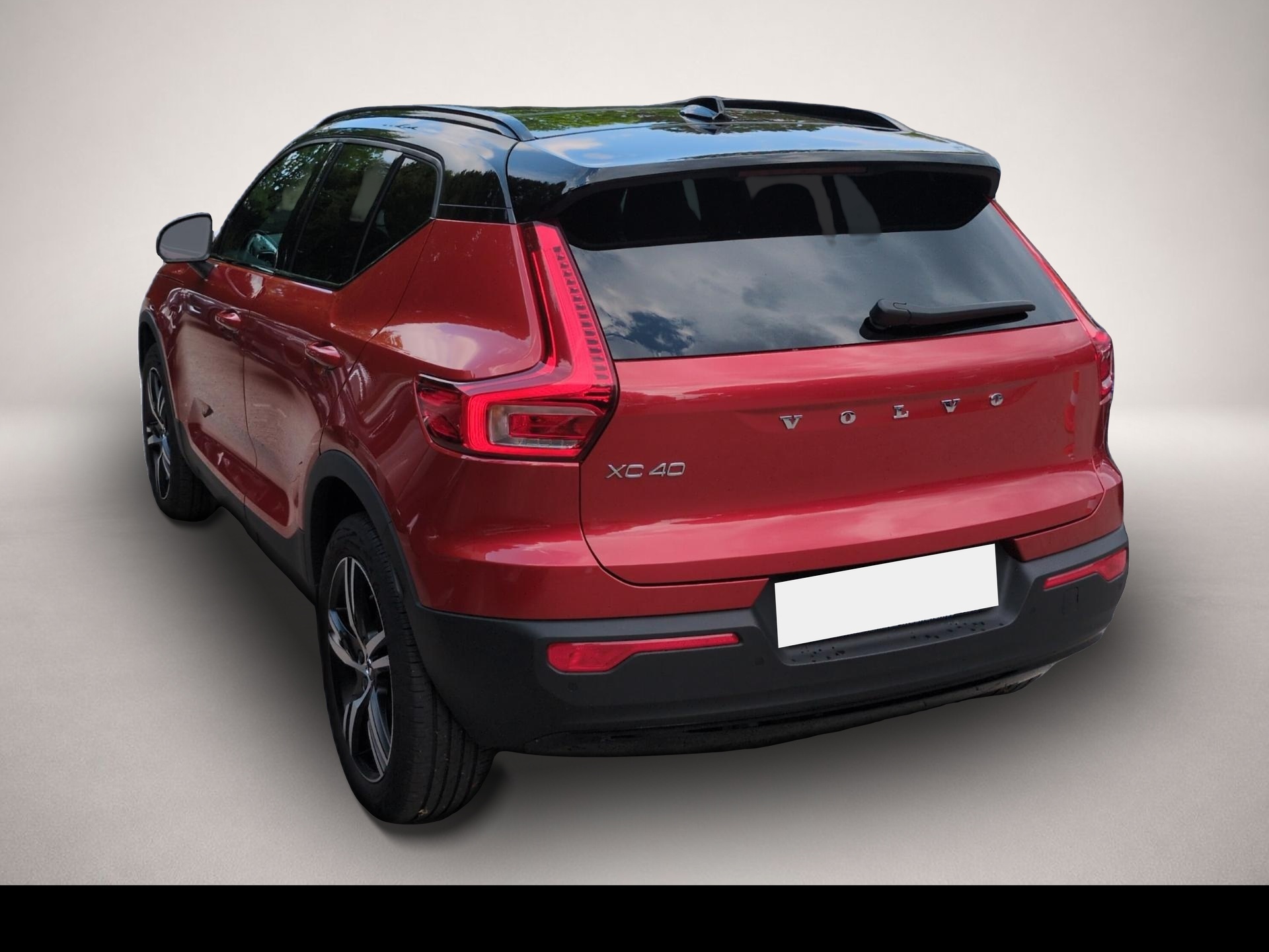Bild 2 Volvo XC40 XC 40 R Design 2WD