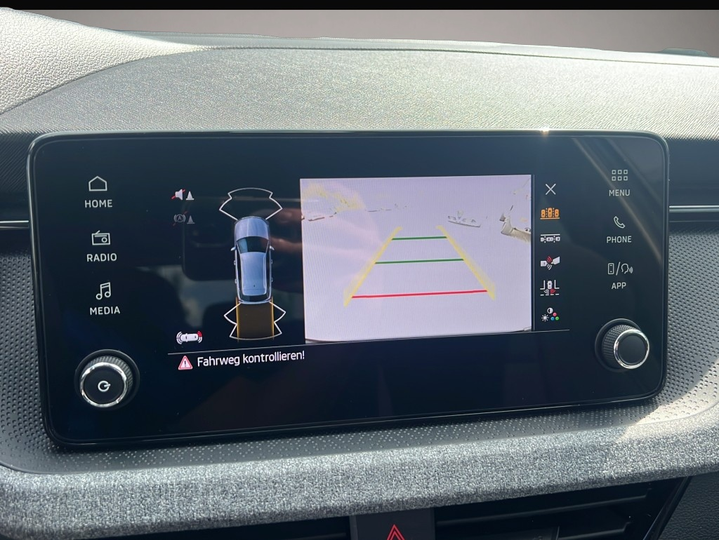Bild 4 Skoda Kamiq 1.0 TSI Selection*DAB+*Spurassist*LED
