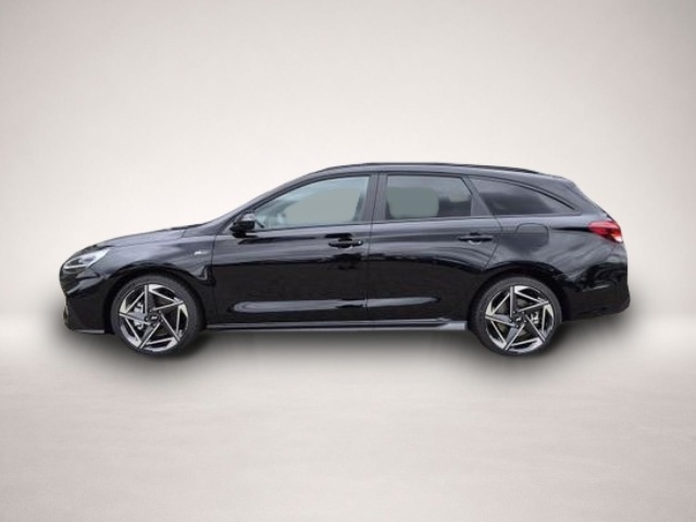 Fotografie 1 des Hyundai i30 Kombi 1.6 T-GDI 150PS Automatik N-Line Sit.