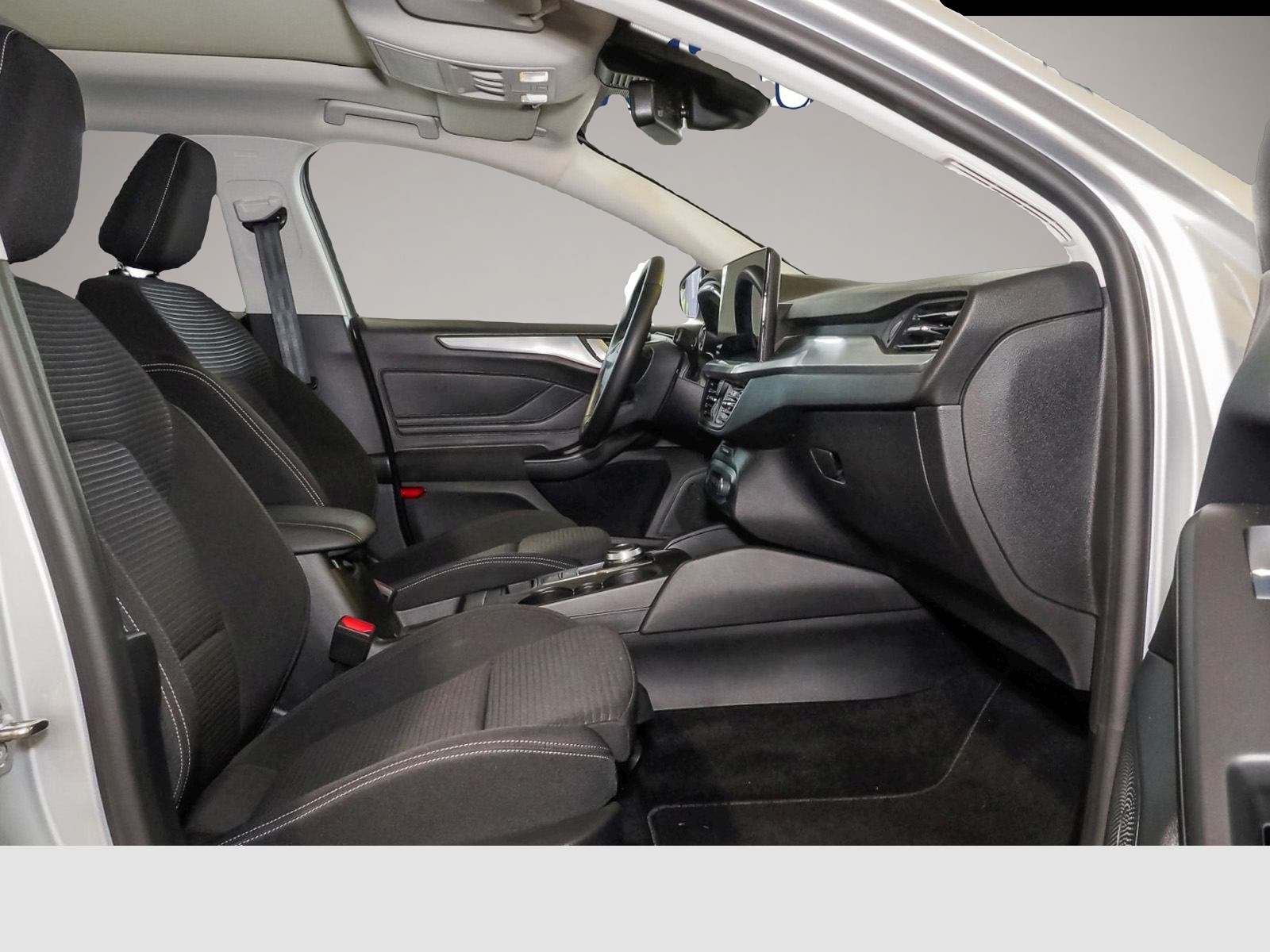 Bild 5 Ford Focus Turnier 1.5 EcoBlue Aut. Titanium-Audio Na