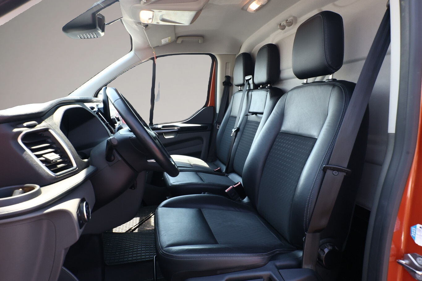 Bild 5 Ford Transit Custom 2.0 TDCI 185 Sport 310 L1 AHK Kam
