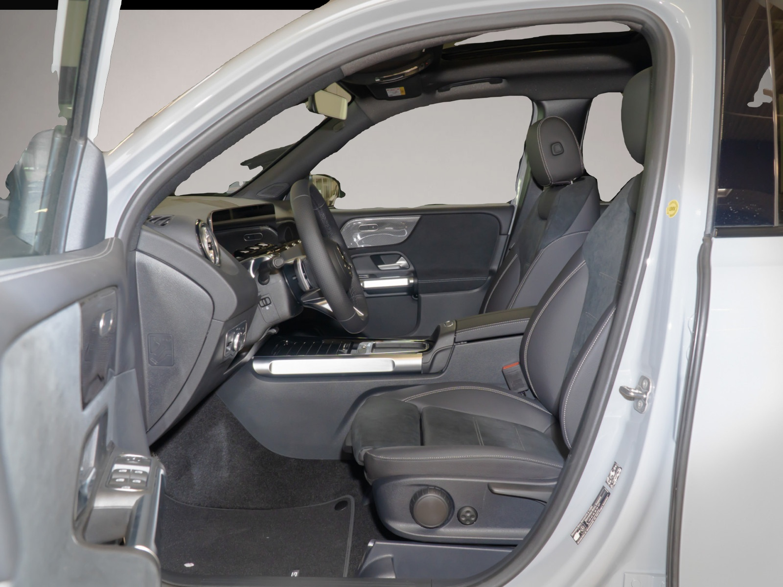 Bild 7 Mercedes-Benz GLB 200