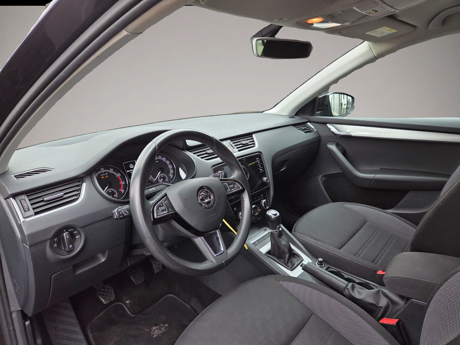 Fotografie 6 des Skoda Octavia TSI 1.0 Combi Tour+AHK+Sitzh.+Bluetooth