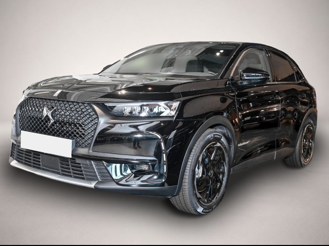 Fotografie DS Automobiles DS7 (Crossback) DS7 Crossback PERFORMANCE LINE E-TENSE 4x4+MODE3