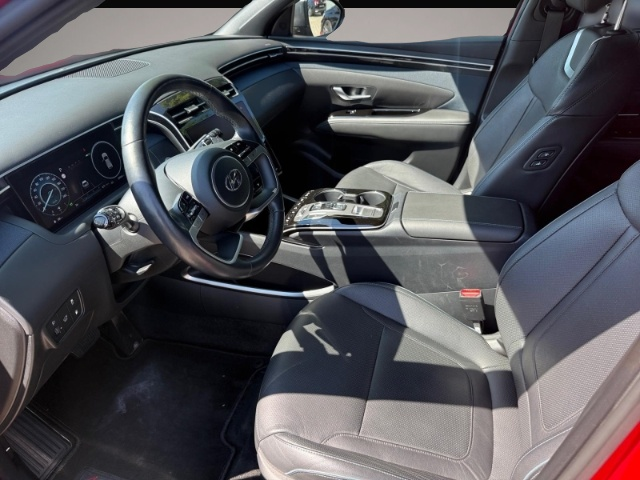 Fotografie des Hyundai TUCSON Prime Plug-In Hybrid 4WD +FAHRSCHULAUSSTA