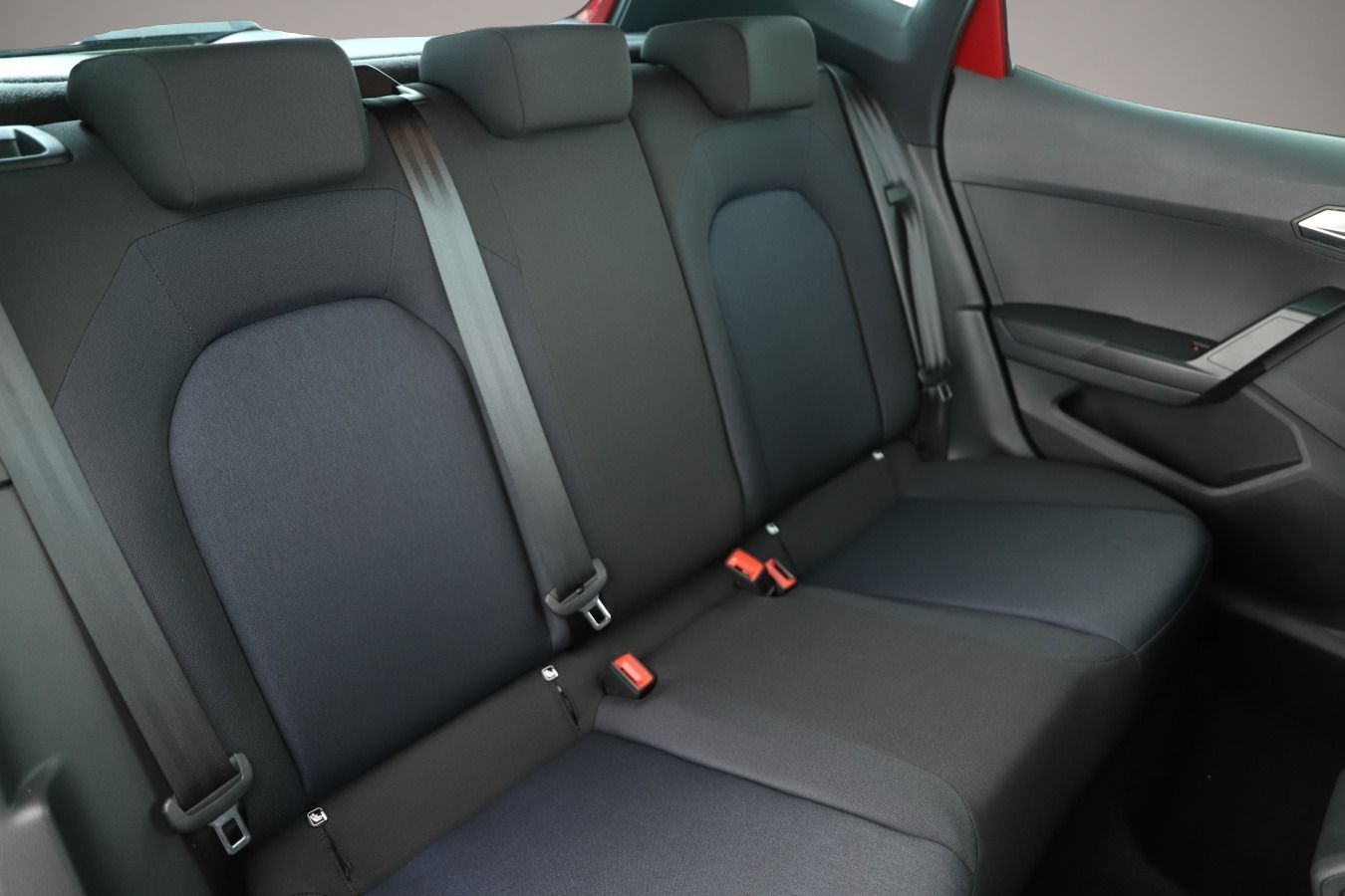 Bild 5 Seat Arona 1.0 TSI Beats LED Kamera beats Navi