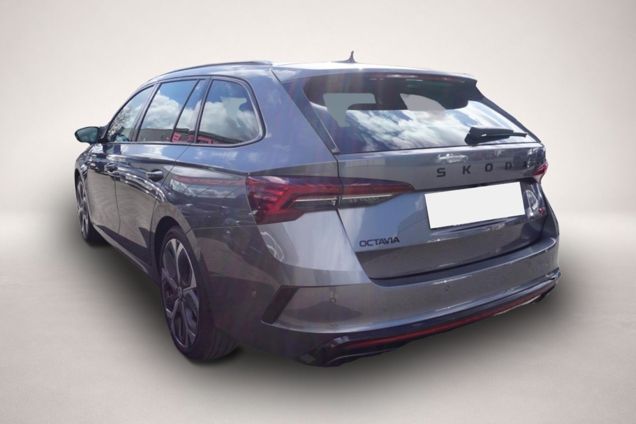 Bild 6 Skoda Octavia RS 2.0 TSI DSG 265PS Neuwertig 10km Pano