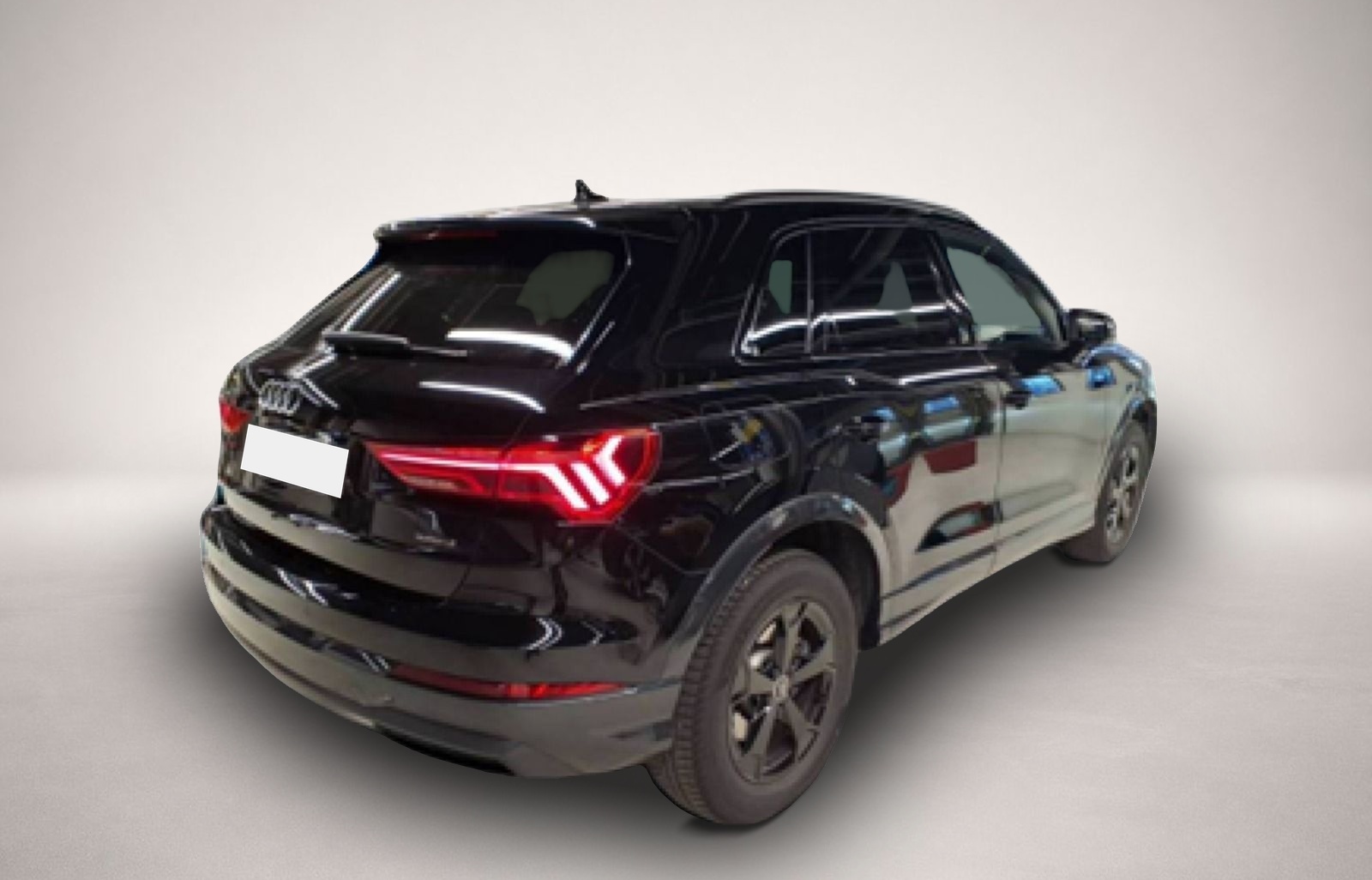 Bild 2 Audi Q3 40 TFSI Q S tronic advanced Navi+/LED/AHK/19