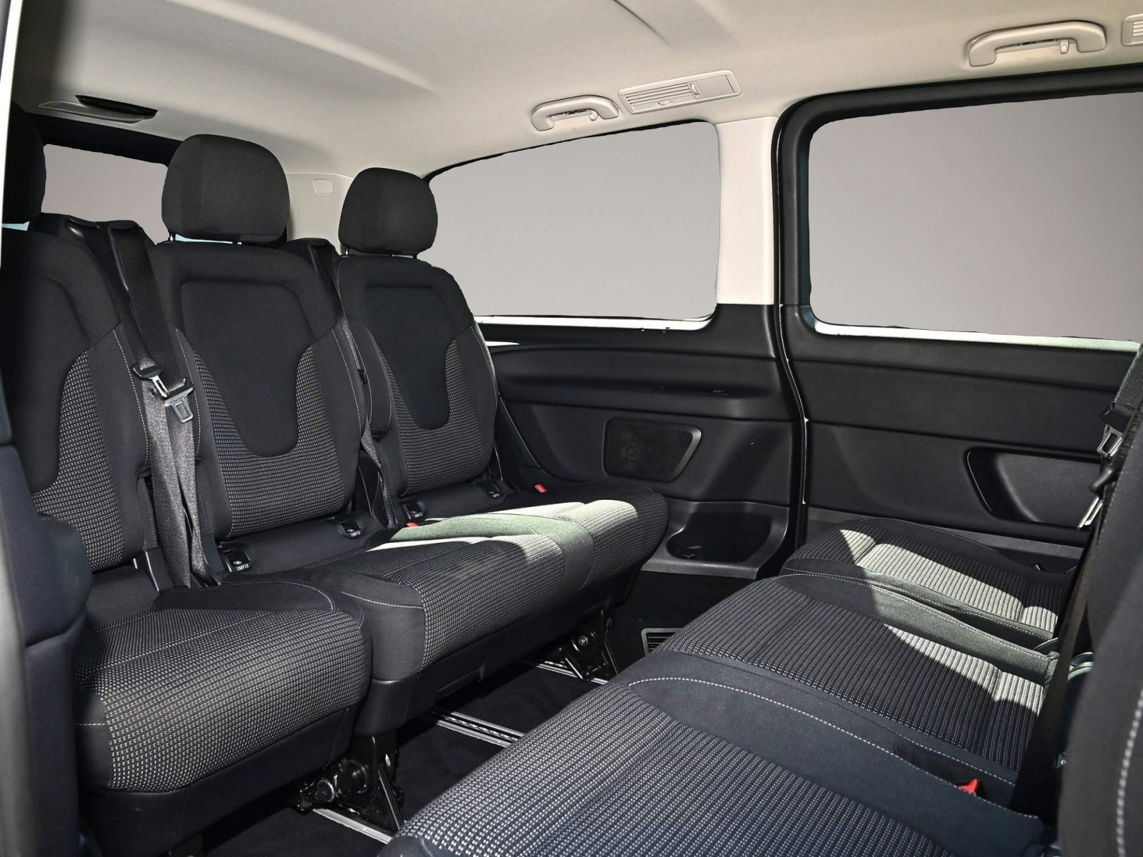 Bild 4 Mercedes-Benz V 250