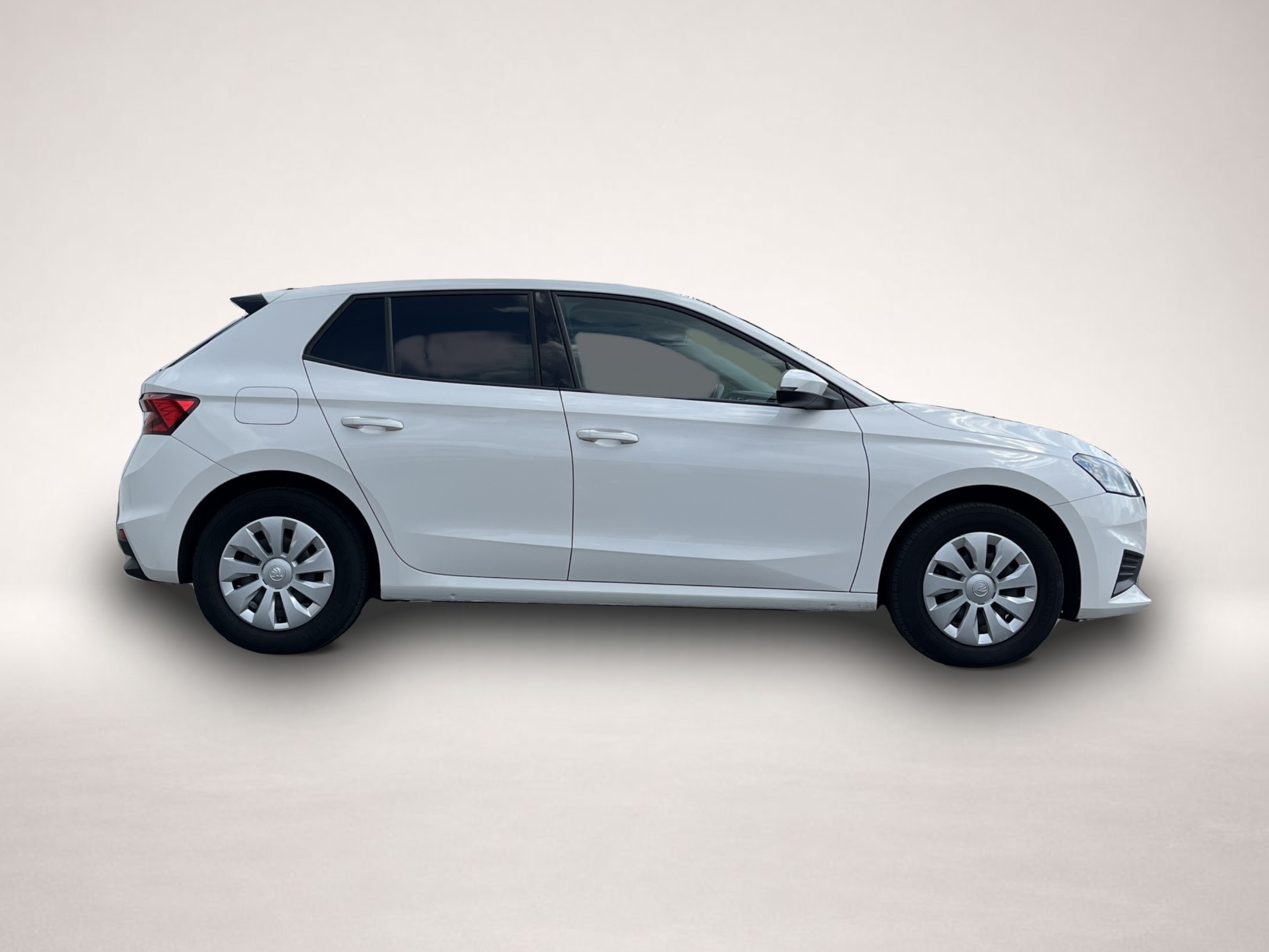 Bild 4 Skoda Fabia 1.0 TSI Ambition 87¤ m.20% Anz. Navi LED P