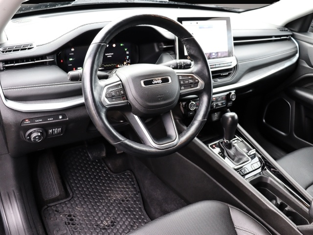 Bild 4 Jeep Compass S Plug-In Hybrid 4WD Navi Soundsystem 36