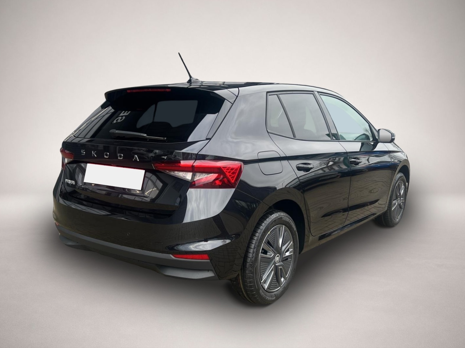 Bild 5 Skoda Fabia 1.0 TSI DSG Tour ACC SHZ BEHEIZB LENKRAD A