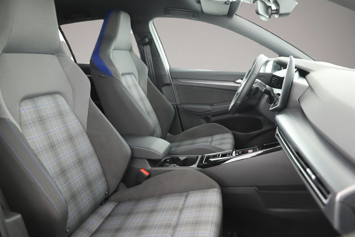 Bild 6 Volkswagen Golf 8 VIII GTE 1.5 TSI DSG IQ.Light/ACC/HuD/360
