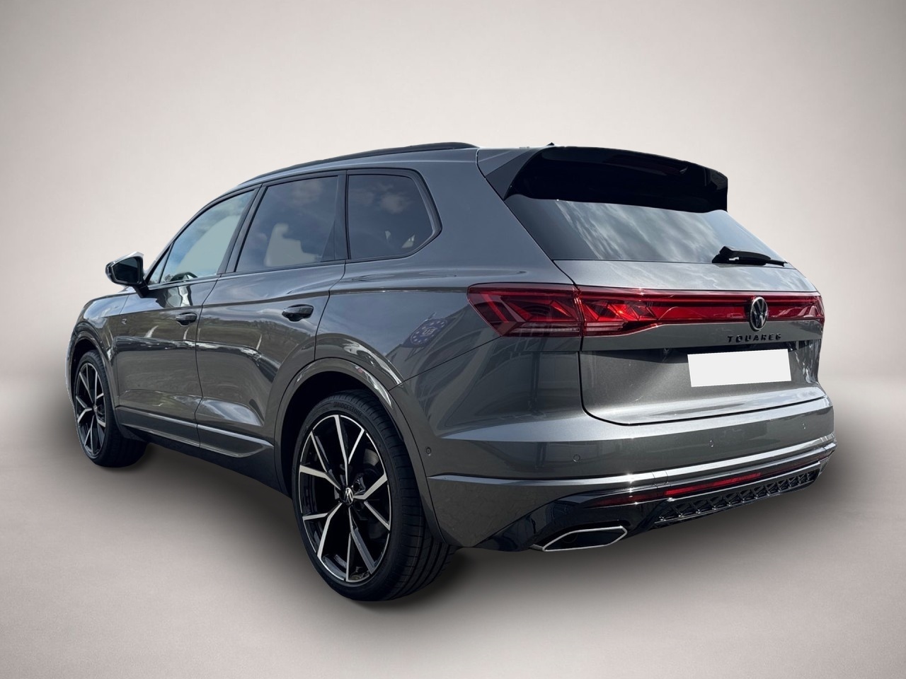 Bild 4 Volkswagen Touareg R-Line TDI 4MOTION Final Edition VOLL !