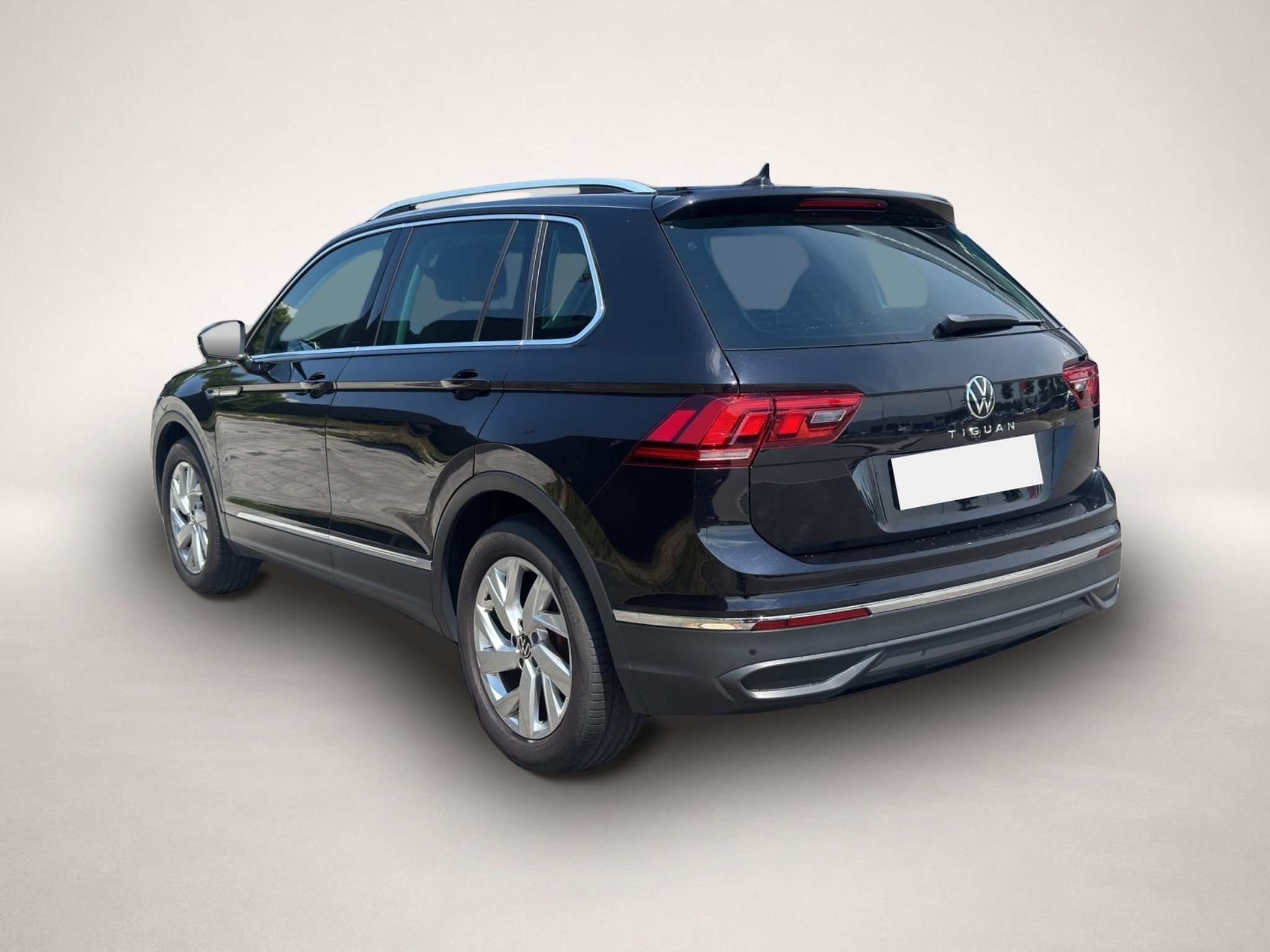 Bild 4 Volkswagen Tiguan 1.5 TSI Life LED NAVI 17 ACC SHZ PDC CLIM
