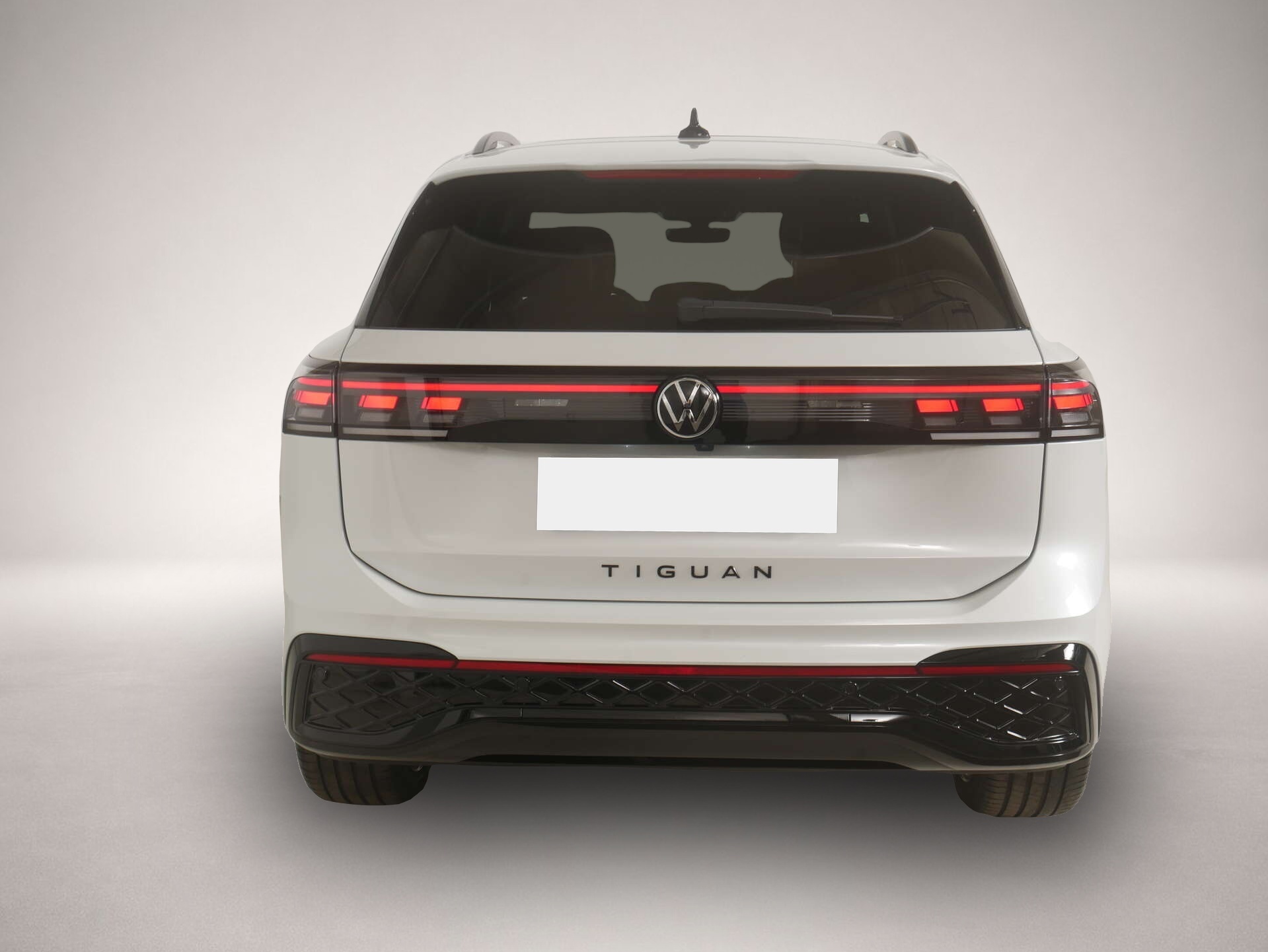 Bild 4 Volkswagen Tiguan 1.5 eHybrid R-Line Black Style