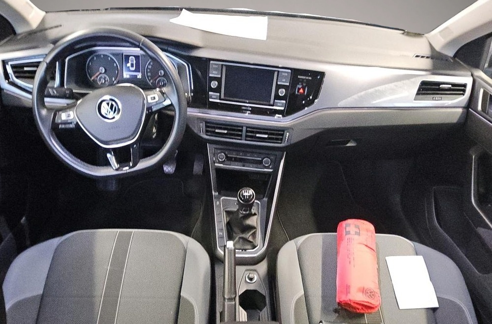 Fotografie 3 des Volkswagen Polo 1.0 TSI Highline ACC SHZ PARKP DAB+