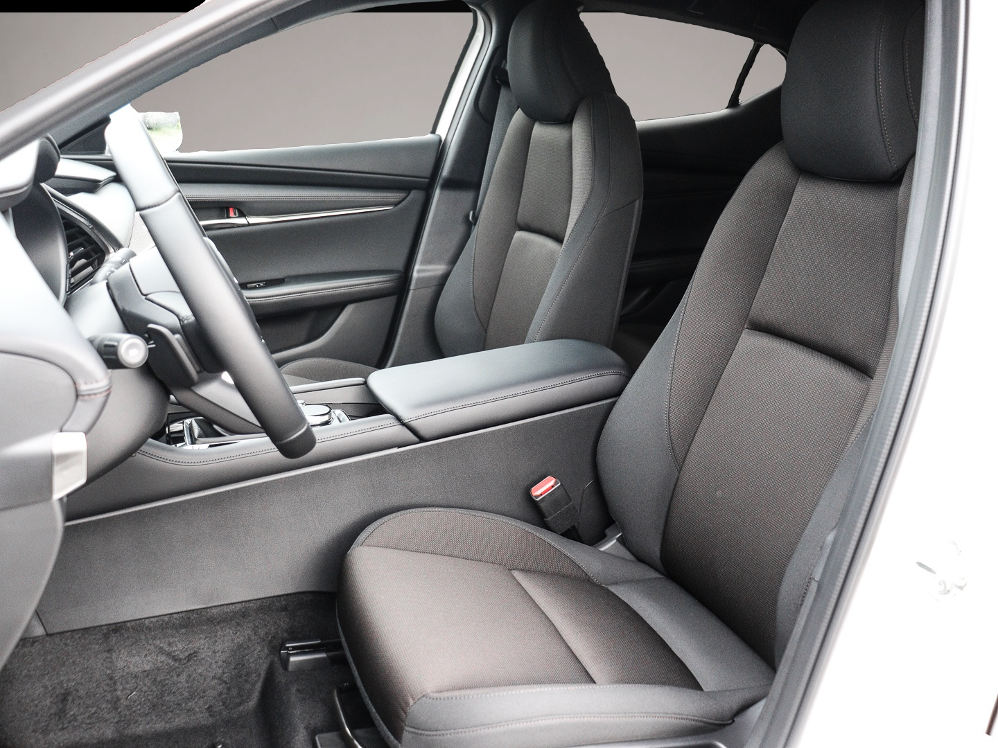 Bild 6 Mazda 3 Exclusive-line 2.5L e-SKYACTIV-G 140PS 6AT FWD