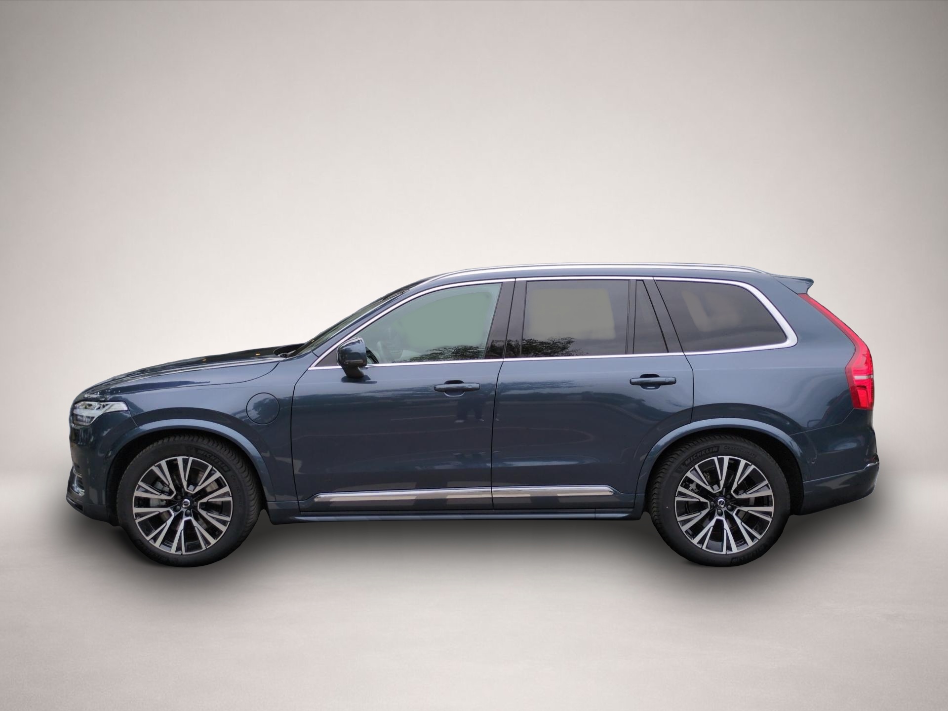 Fotografie 6 des Volvo XC90 XC 90 Plus Bright Recharge Plug-In Hybrid AWD
