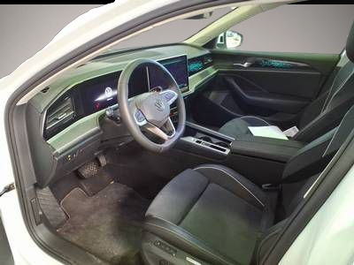 Bild 3 Volkswagen Passat Variant 1.5 eHybrid DSG Business LED NAVI