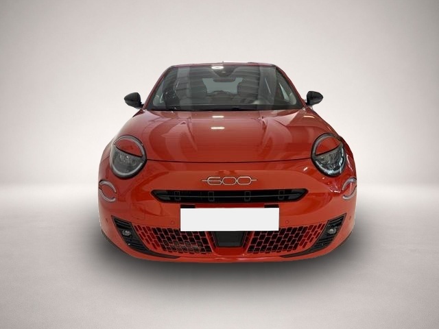 Fotografie 2 des Fiat 600 La Prima La Prima Hybrid 1.2 T3 107 kW (145 PS).