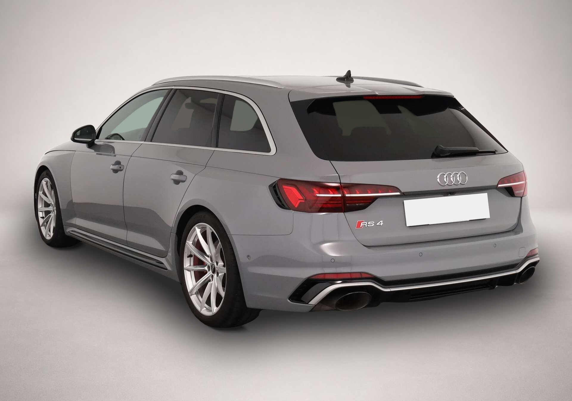 Bild 3 Audi quattro RS4 Avant TFSI quattro