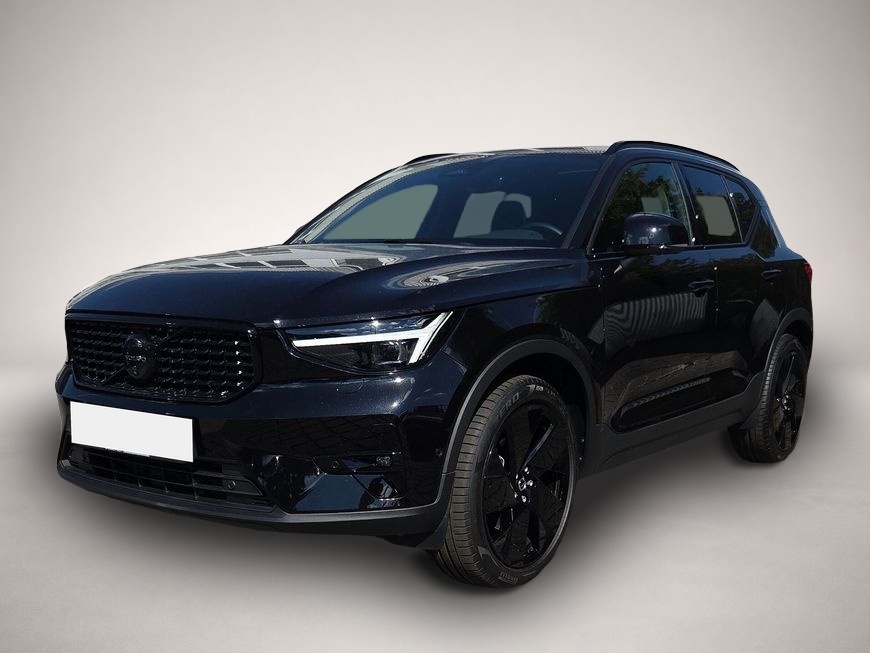 Fotografie 1 des Volvo XC40 B3 B DKG Ultra Black Edition