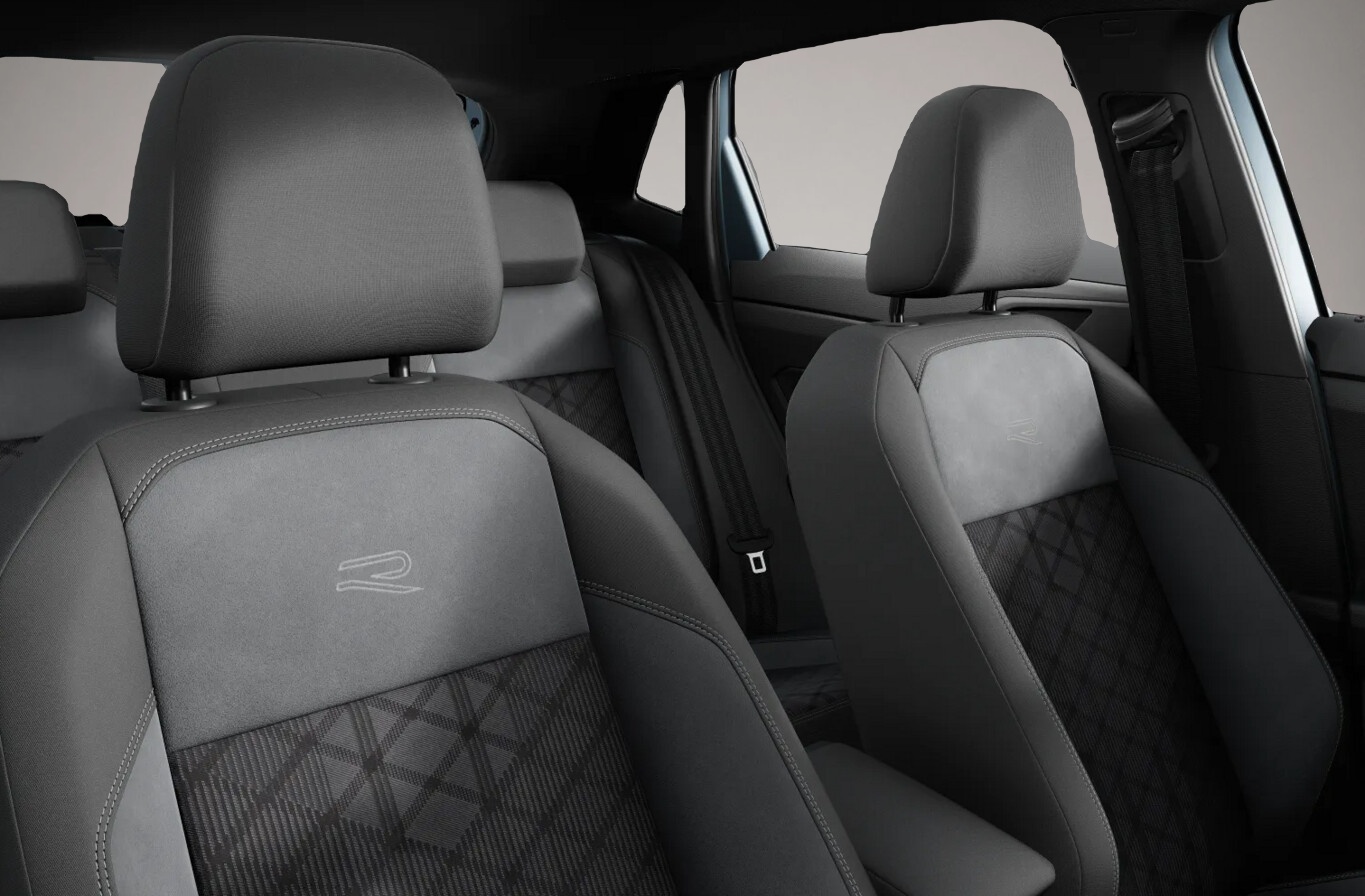 Fotografie 5 des Volkswagen Polo R-Line Pano ParkA Kam PrivG SHZ AC2Zone 17Z