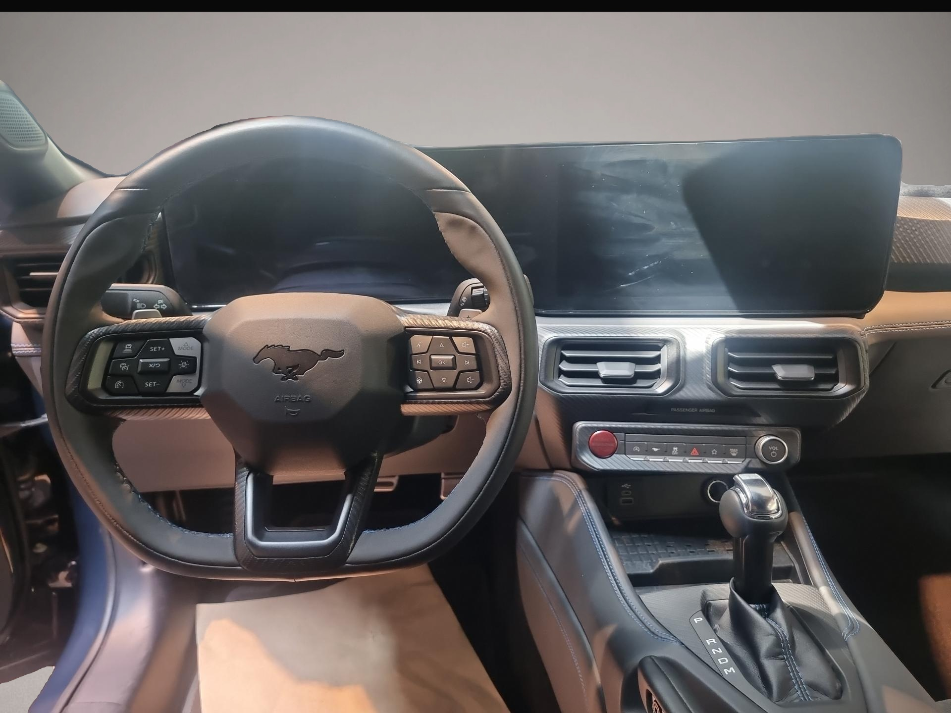 Bild 8 Ford Mustang 5.0 Ti-VCT V8 334 kW Dark Horse Bluetoot