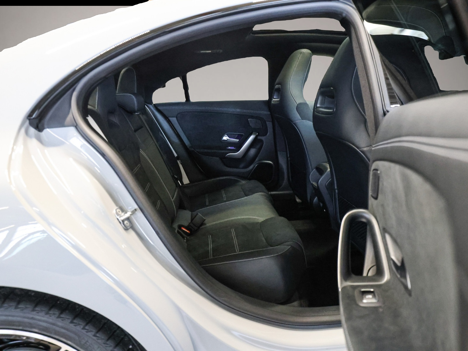 Bild 4 Mercedes-Benz CLA 180